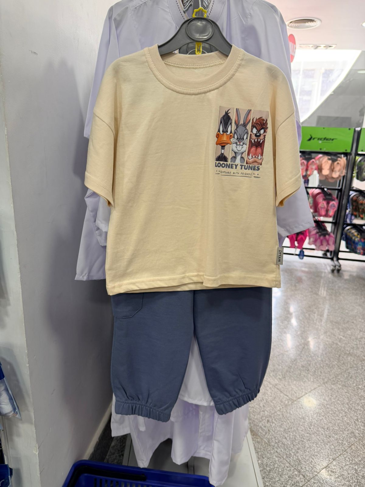 Dream Looney Tunes boys' summer pajama set with colorful cartoon character print, featuring a long-sleeve top and matching pants.