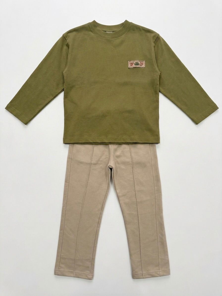 Sotra Booni Good Hoodie Set featuring a comfortable hoodie and matching pants in soft fabric, ideal for casual wear.