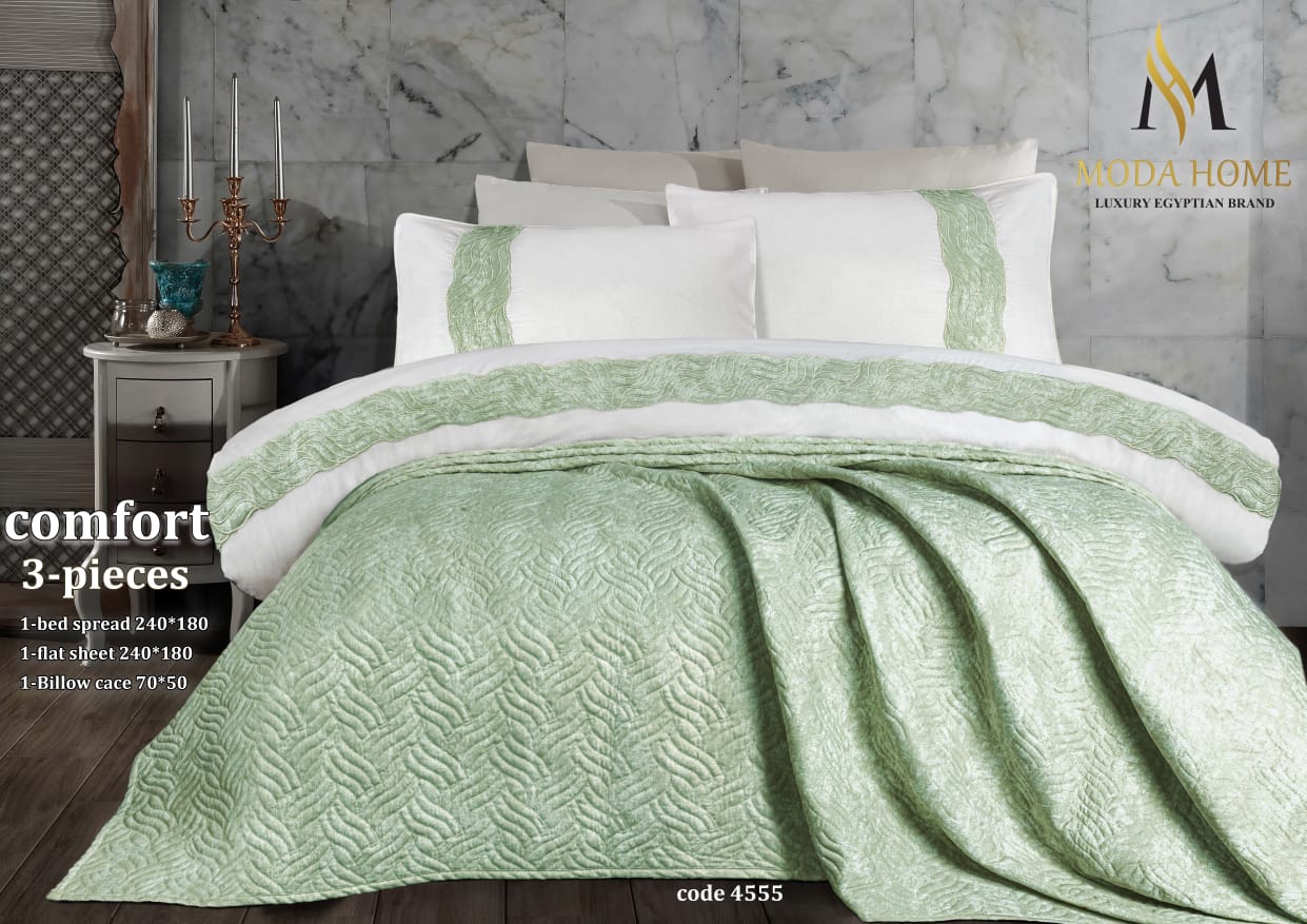 Comfort Kids Series premium 3-piece coverlet set by MODA HOME, featuring soft fabric and colorful playful designs.