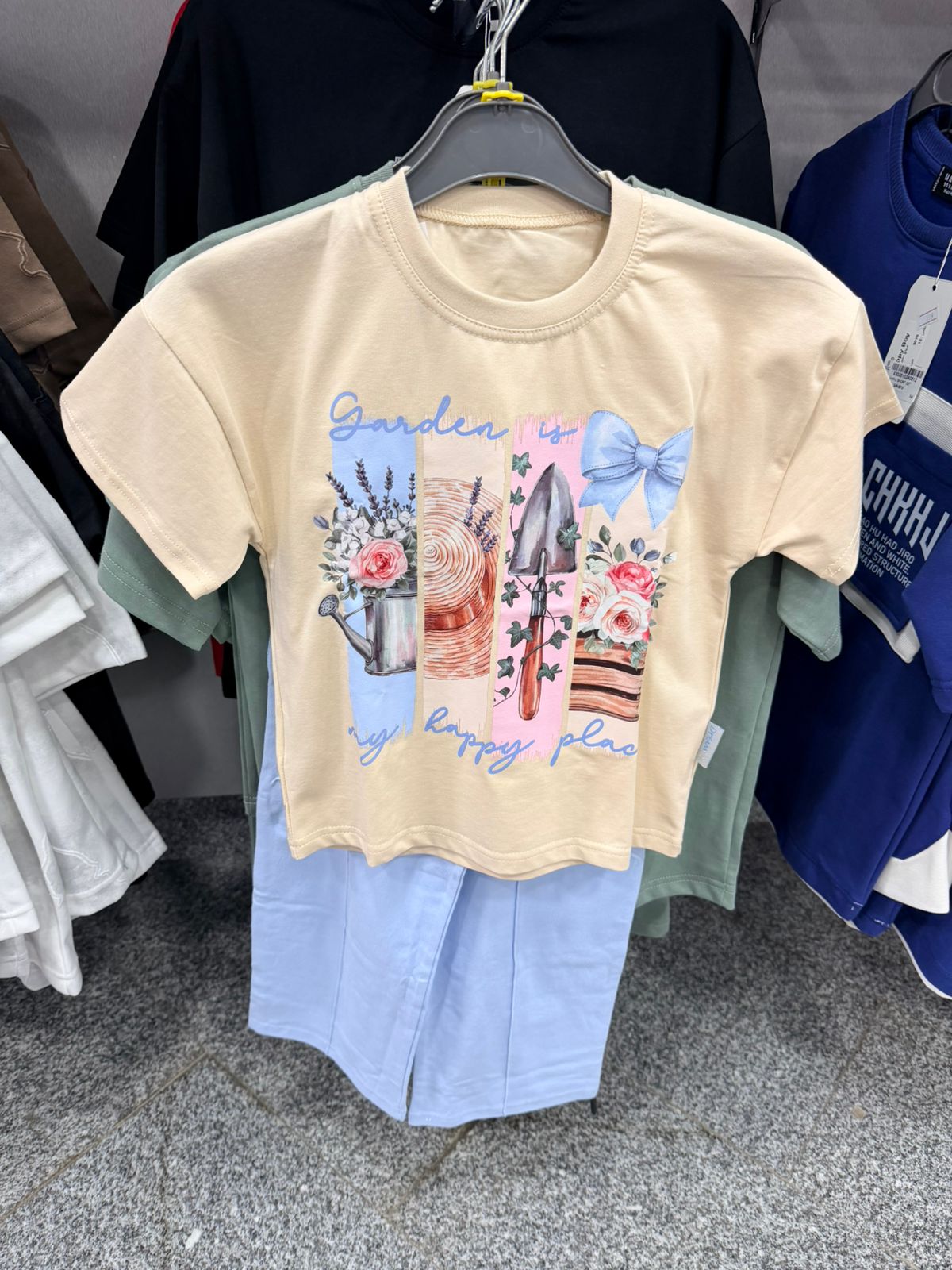 Dream My Happy Place girls' summer R-neck pajama set with colorful print, comfortable cotton fabric, perfect for warm nights.