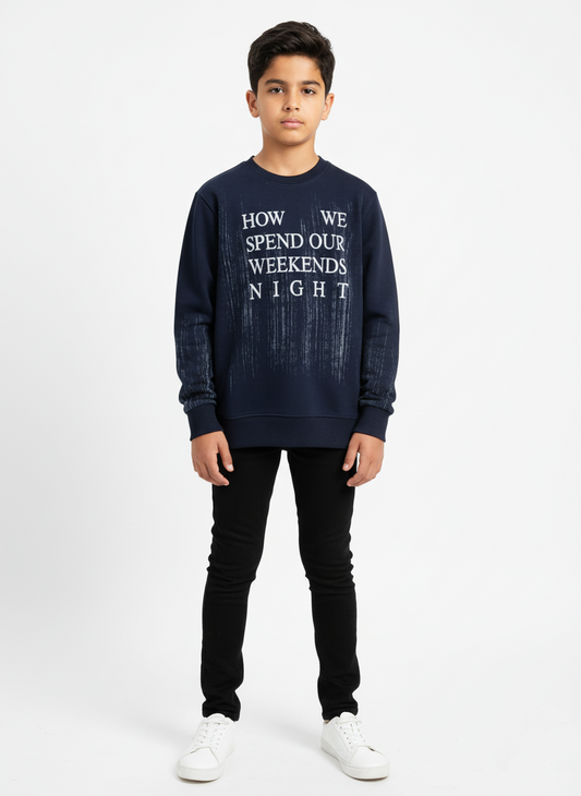WEEKENDS NIGHT SWEATSHIRT