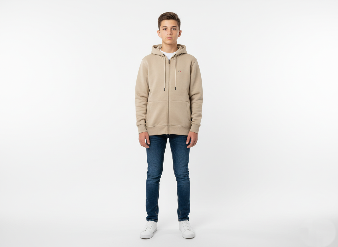 Plain fur-lined sweatshirt by Italiano, showing soft, cozy fabric with a simple, classic design perfect for casual wear.