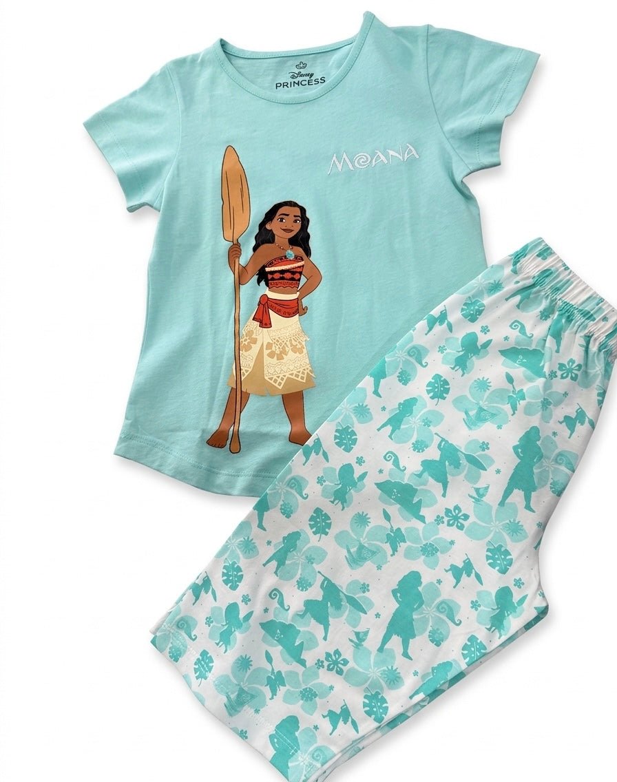Morinella Moana R.Neck and Pantcor Set featuring a stylish top and comfortable pants, perfect for casual wear.