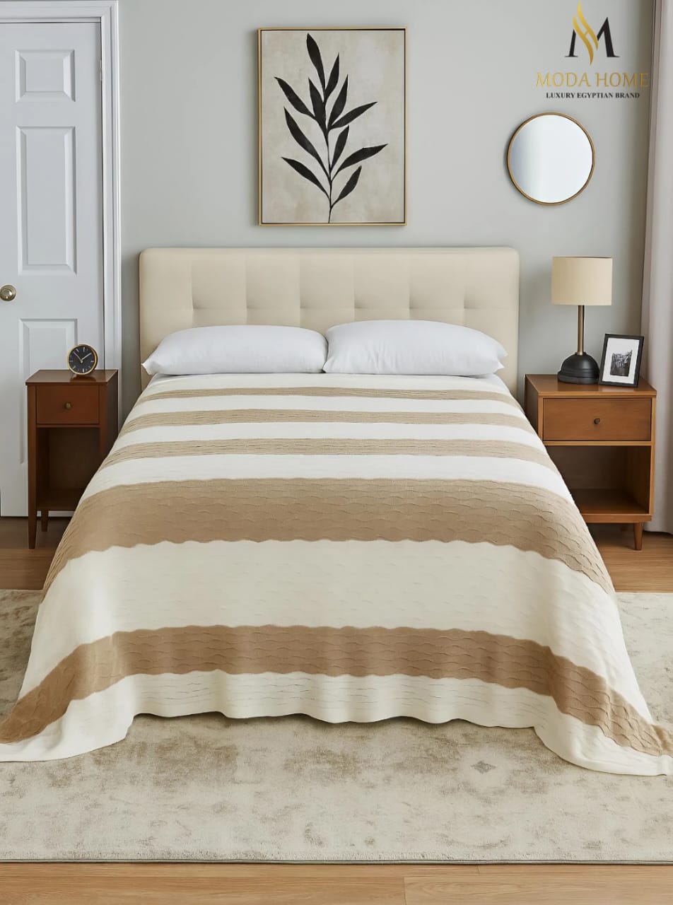 Knitted waves coverlet