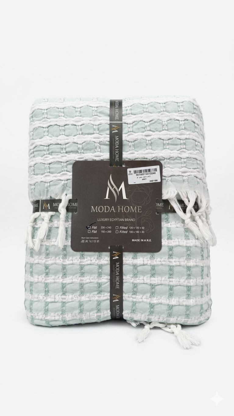 MODA HOME Labella 1-Piece Coverlet in 240x260 cm with four-piece set, featuring soft fabric and decorative stitching.