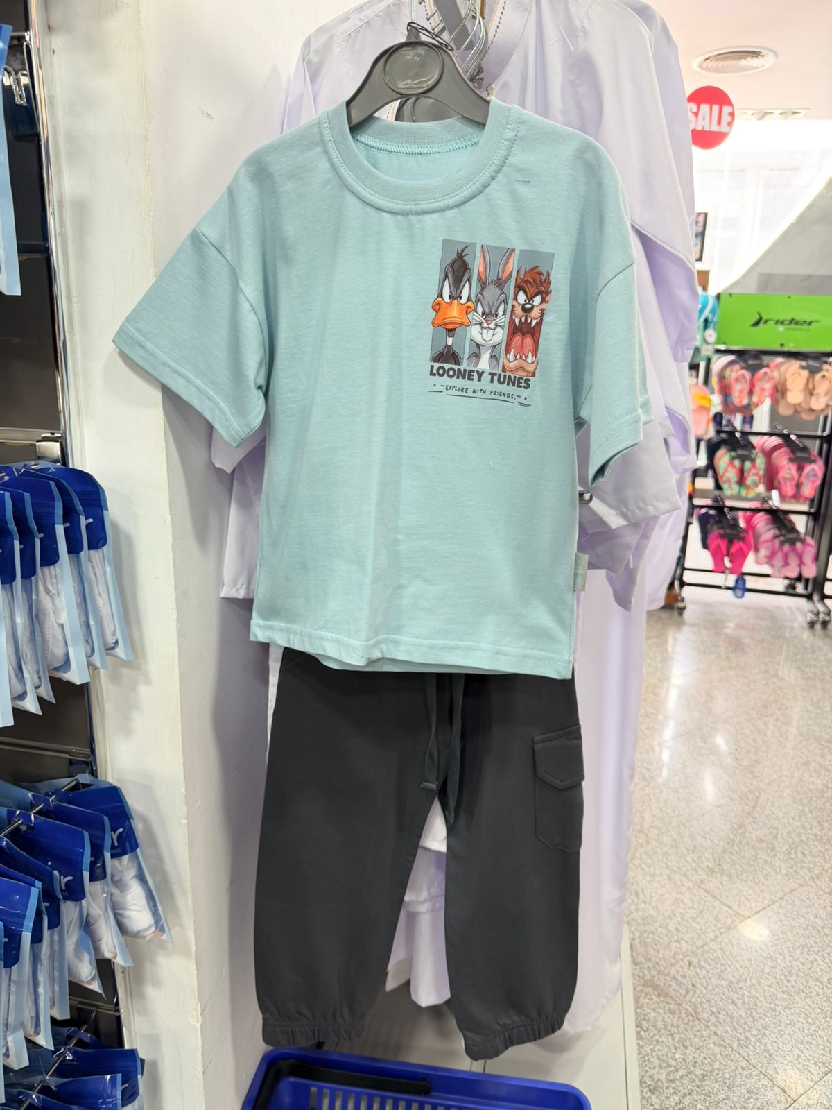 Dream Looney Tunes boys' summer pajamas with colorful cartoon character print, featuring a cozy round neck design.