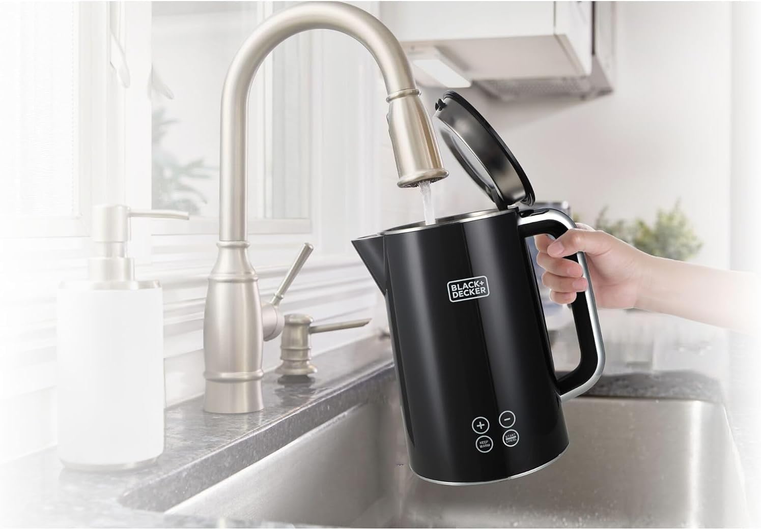 " Black & Decker Kettle 1.7L, Touch Screen Digital Display, Double-Wall Construction, 6 preset Temperature Settings 2200 W,30 Min Keep Warm, Auto Off, JCD200-B5 "