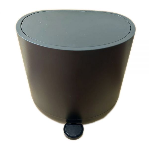 ZINNIA / Plastic ( Waste Bin with pedal 5 Liter )