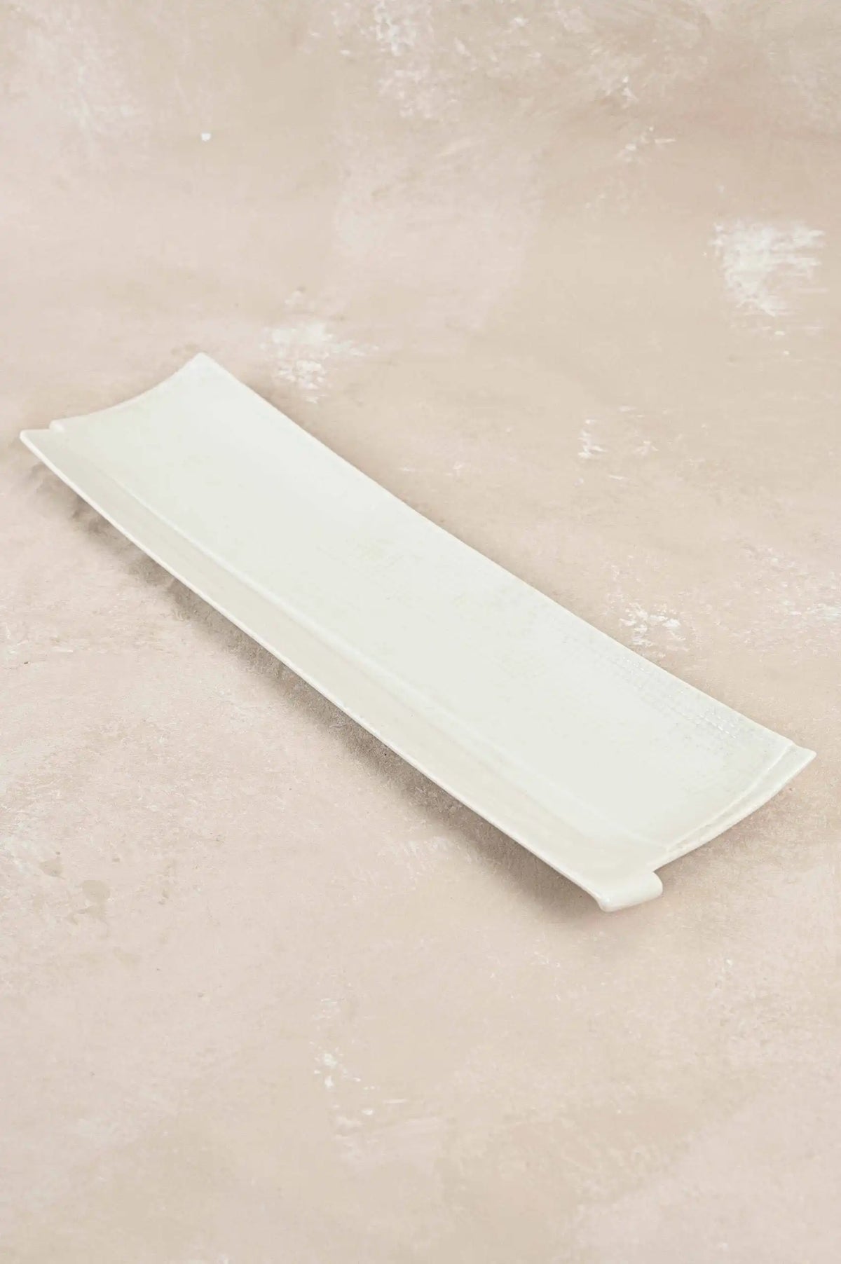 Neoflam White porcelain round serving plate – 46 cm