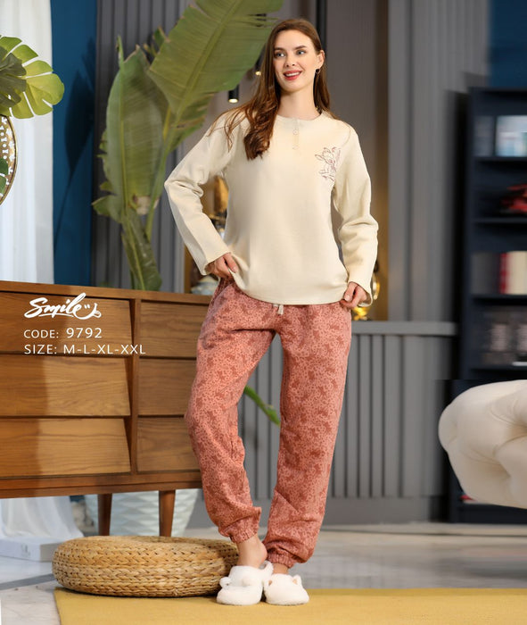 Winter Pajama set with sleeves and pants