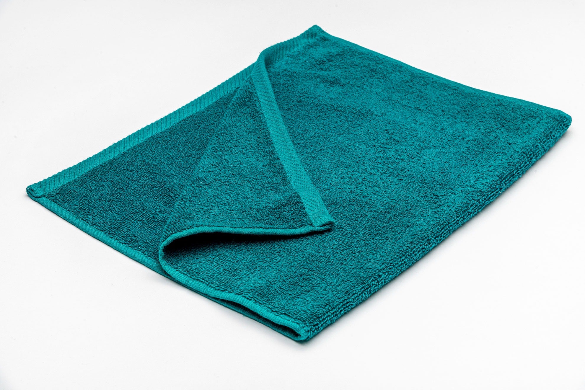 منشفة حمام قطن ناعمة سادة  60*40