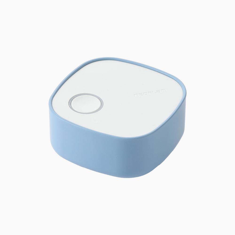 Neoflam VACU SEAL مضخة تفريغ الهواء for vacuum sealing food, with a sleek design and ergonomic handle.