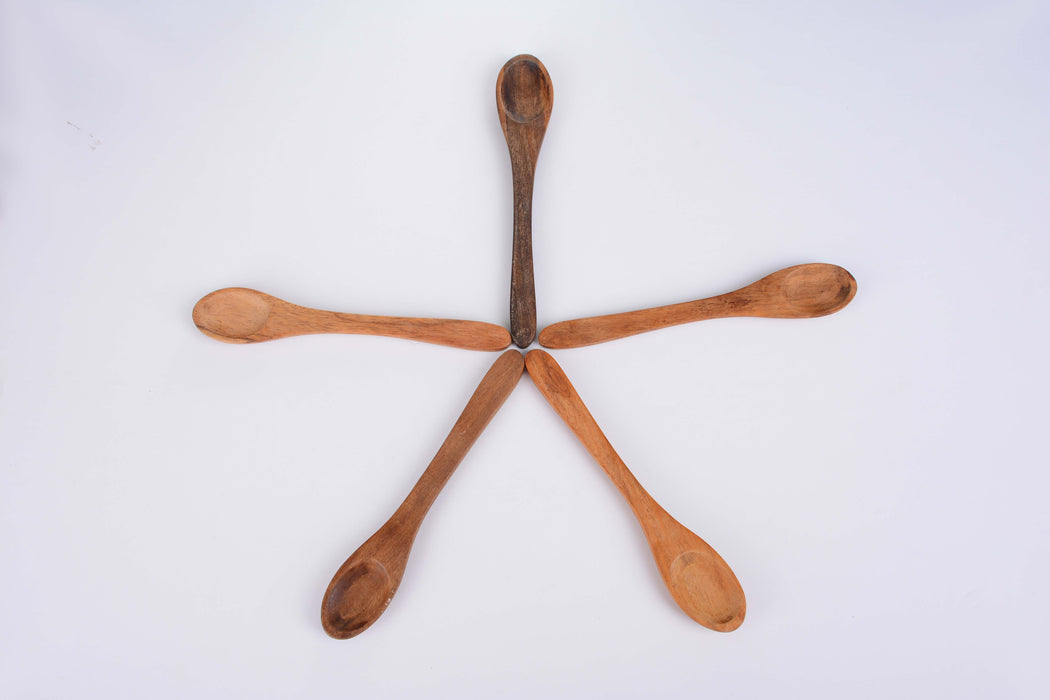 Set of 5 tea or honey spoons