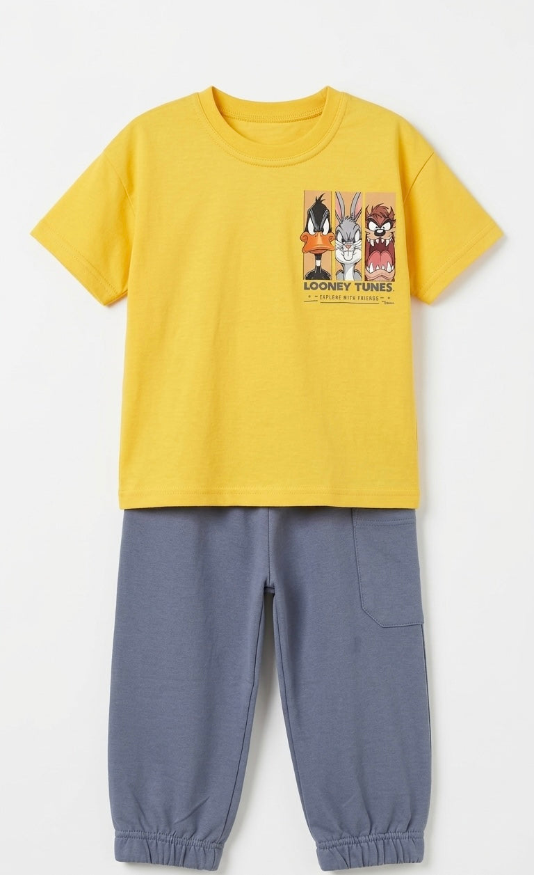 Dream Looney Tunes boy's summer crewneck pajamas featuring colorful cartoon characters on soft fabric.