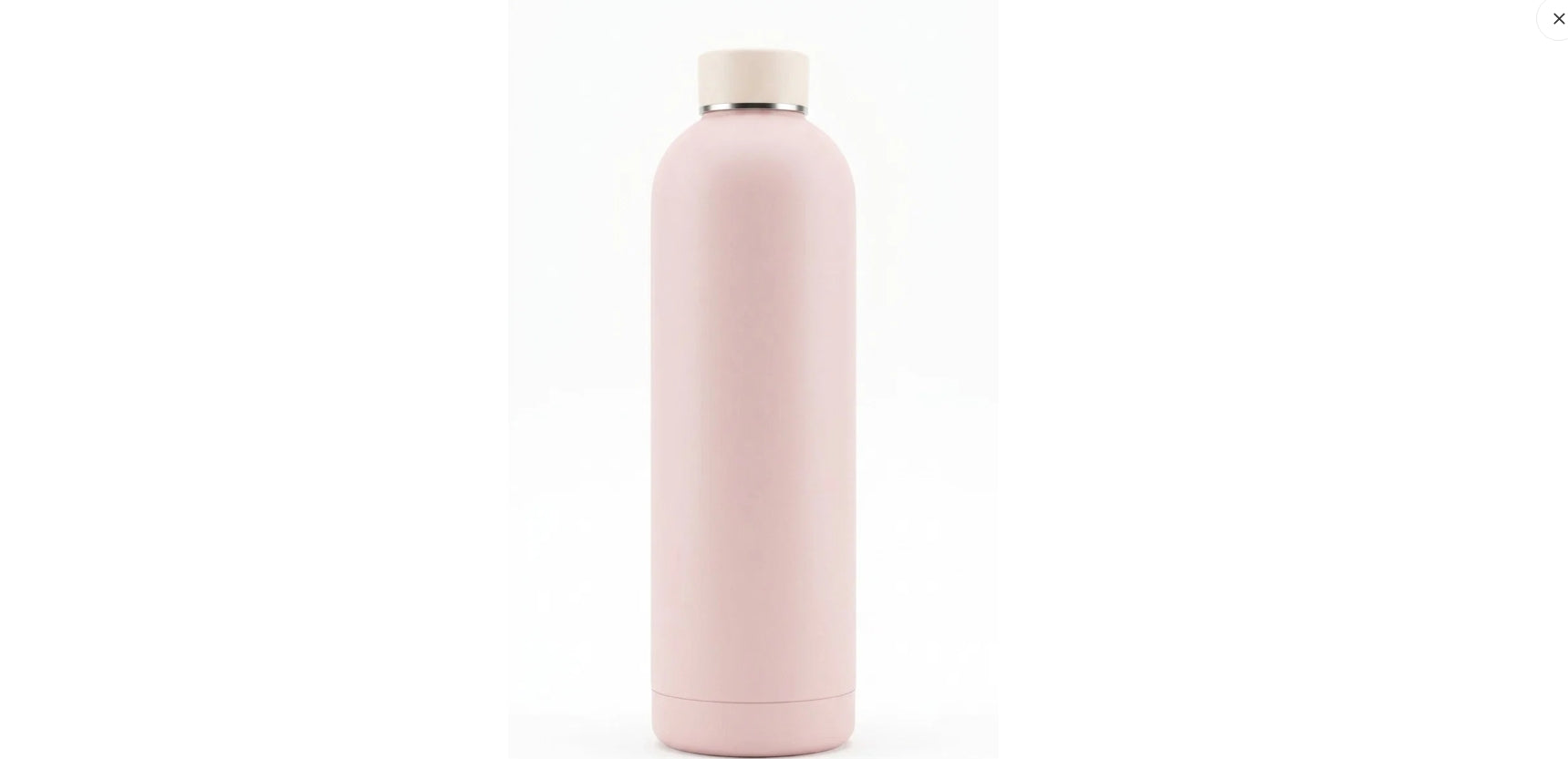 ""LIFETRADE Stainless water bottle 750 ML "
