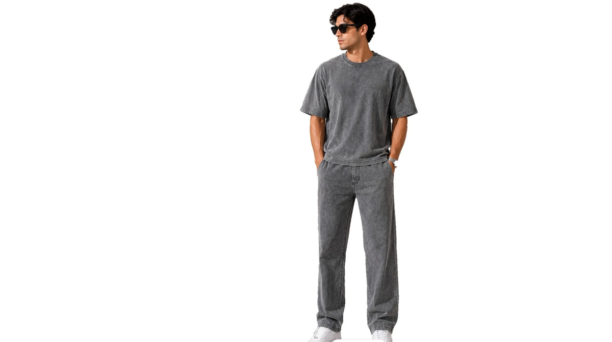 " Details PLAIN STONE TSHIRT & PANT SET"