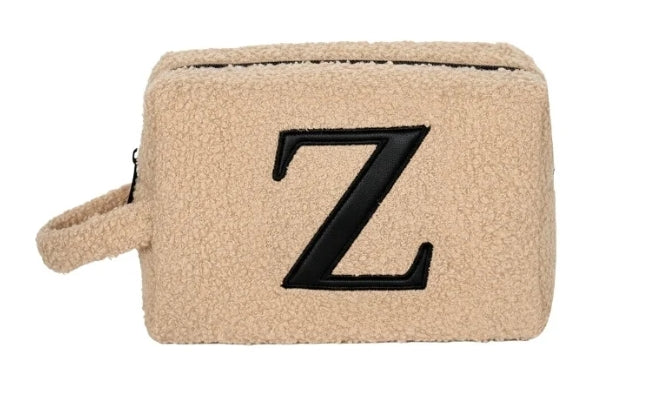 FUR POUCH LETTERS Z شنطة