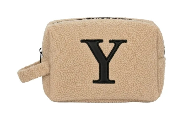FUR POUCH LETTERS Y شنطة