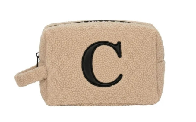 FUR POUCH LETTERS C شنطة