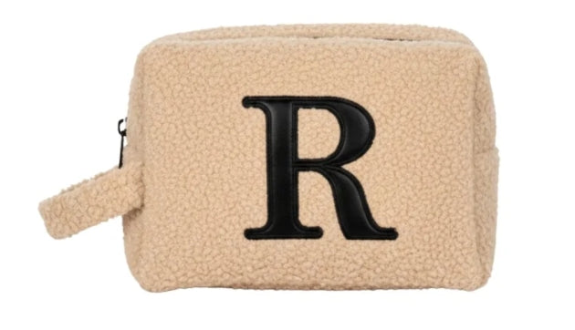 FUR POUCH LETTERS Rشنطة