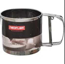 Neoflam hand-held sifter for sugar and flour, featuring a durable food-grade container and ergonomic handle for easy use.