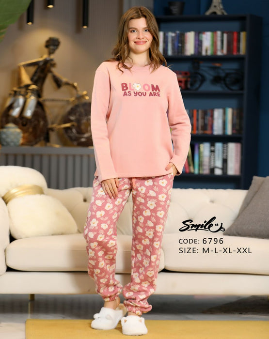 Winter Pajama set with sleeves and pants