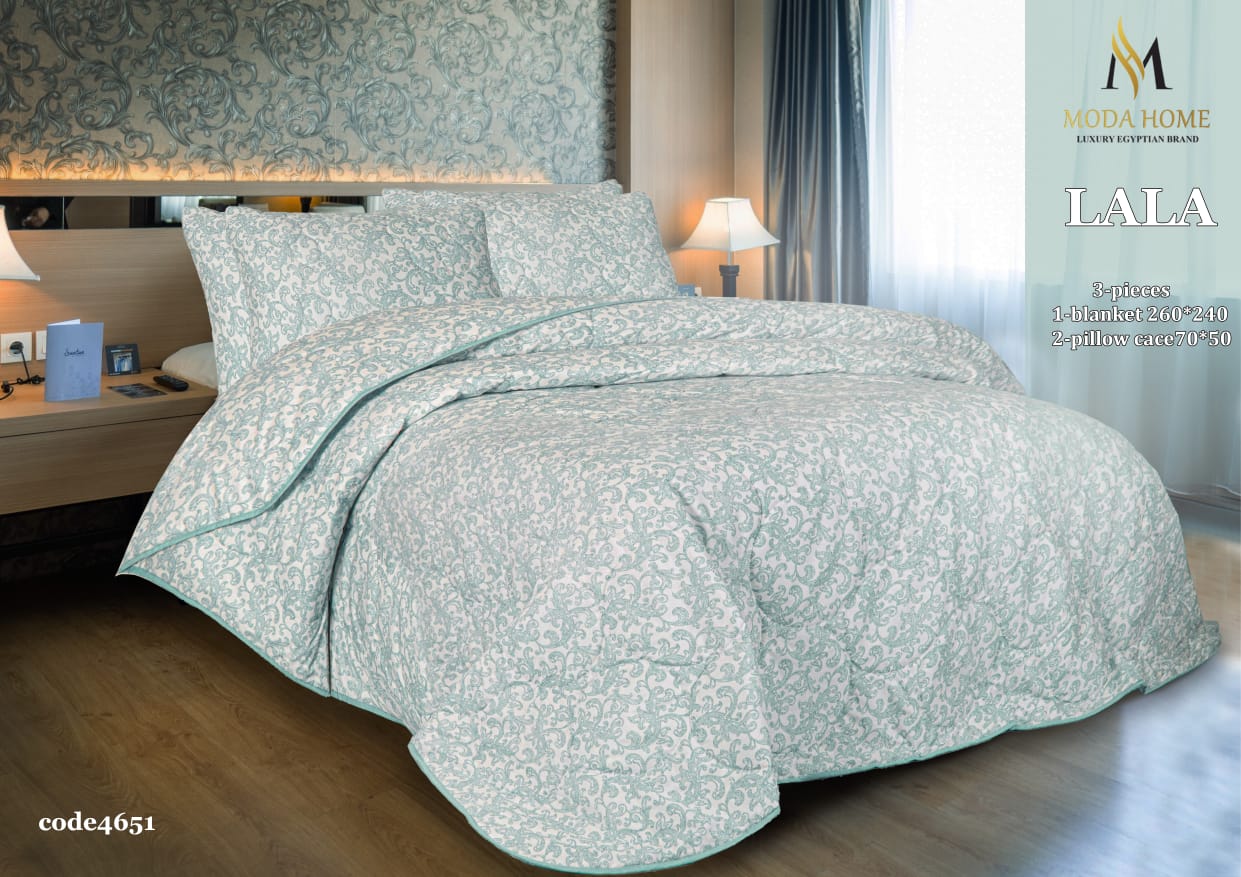 MODA HOME Lala Quilted 3-Piece Coverlet Set in size 240x260 cm with a textured quilted design on soft fabric.