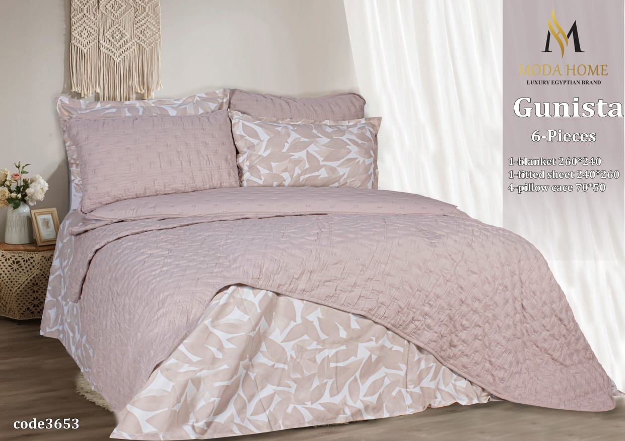 MODA HOME Jonsta 6-piece fitted sheet coverlet set in size 260x240 with soft, durable fabric for bedroom comfort.