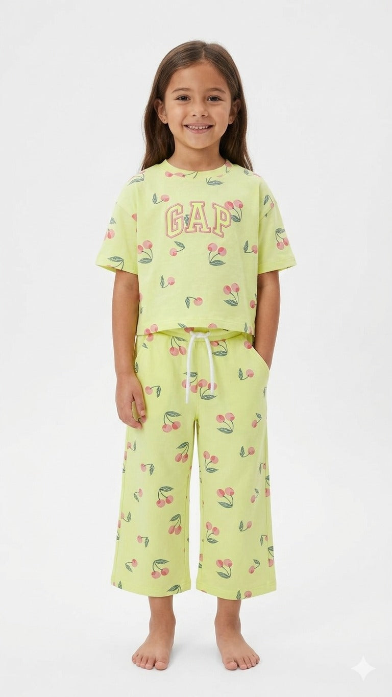"CHERRY R.NECK&PANT SET"